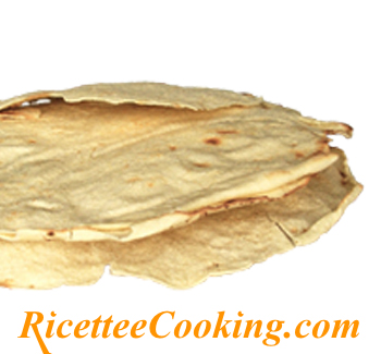 Il pane carasau e la spianata sarda